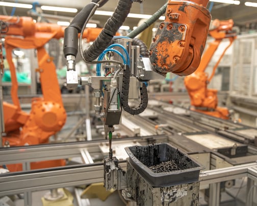 vecteezy_automatic-robotic-arm-in-factory-replaces-human-labor_2253595